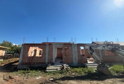 Casa 4 camere semifinisata de vanzare in Baia Mare - 1