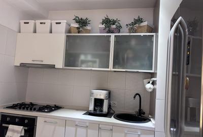 Apartament cu 3 camere decomandat în Central - 3