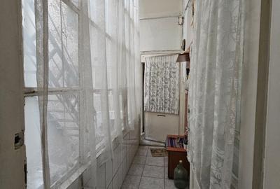 Apartament cu 3 camere nedecomandat în Central - 11