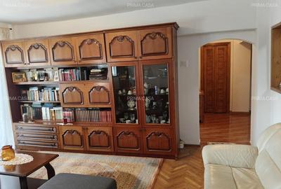 Apartament cu 3 camere zona ultracentrala / Bazar ~ confort 1 ~ Etaj 3 - 3