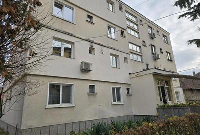 Apartament cu 3 camere decomandat în Central - 4