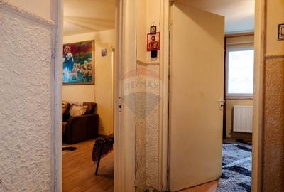 Apartament cu 3 camere semidecomandat, mobilat în Pantelimon - 14