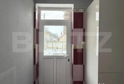 Casă cu 1 camere cu Teren 432 Mp în Podari - 11