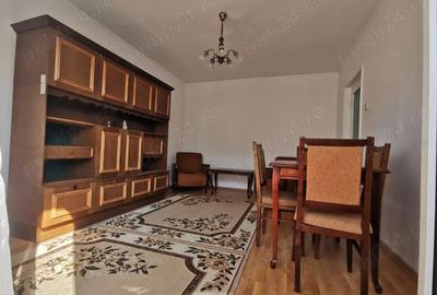 Apartament cu 3 camere decomandat în Central - 8