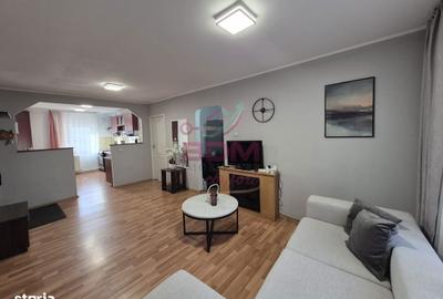 Apartament cu 4 camere semidecomandat în Central - 9