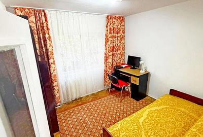 Apartament cu 3 camere decomandat în Bucovina - 2