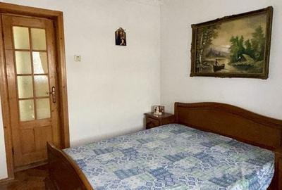 Apartament cu 3 camere decomandat în Central - 2