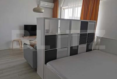 Garsonieră decomandată, mobilată în Galata