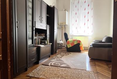 Apartament 4 camere, 120mp utili, cladire istorica, parter -   Central - 6