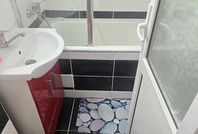Apartament cu 2 camere decomandat în Dacia - 4