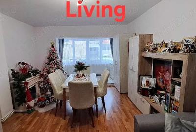 Apartament cu 3 camere decomandat în Central - 2