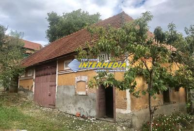 Casă individuală cu 3 camere cu Teren 1300 Mp în Cricău - 2