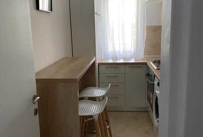 Garsonieră decomandată, mobilată în Titan - 7