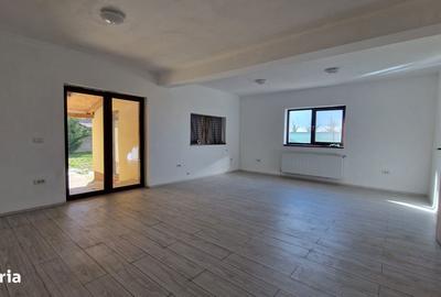 Casă cu 3 camere cu Teren 420 Mp în Remetea Mare - 6