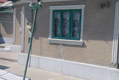 Casă cu 4 camere în Central - 4