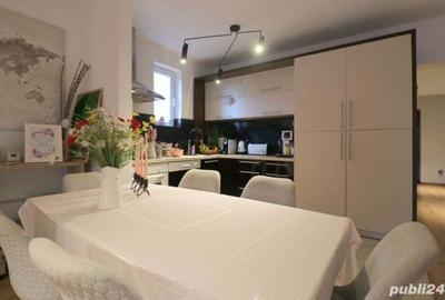 Casa de vanzare in Vatra veche - 1