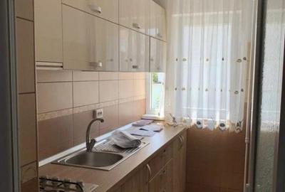 Apartament cu 2 camere decomandat în Complex Studențesc