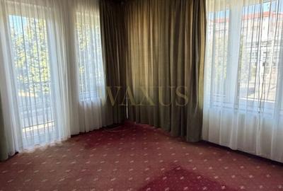 Spațiu comercial, de 990 mp, în Nord - 15