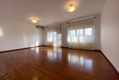 Elegant 3-Bedroom Apartment in Boutique Building – Aviatorilor Area Elegant 3-Bedroom Apartment in Boutique Building – Aviatorilor Area - 2