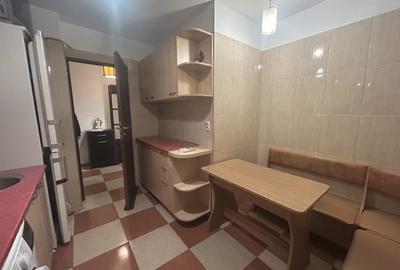 Apartament cu 3 camere decomandat, mobilat în Giurgiului - 3