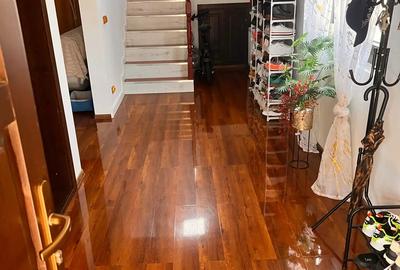 Casă cu Teren 1300 Mp în Albești - 4