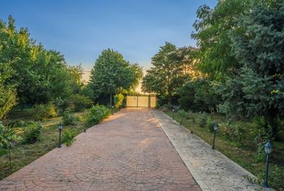 Casă individuală cu 3 camere cu Canalizare în Central - 6