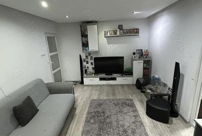 Apartament cu 2 camere nedecomandat în Micro 6 - 7