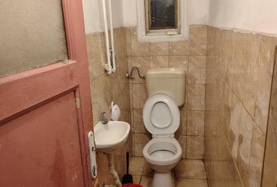 Garsonieră decomandată în P-ța Universității - 2