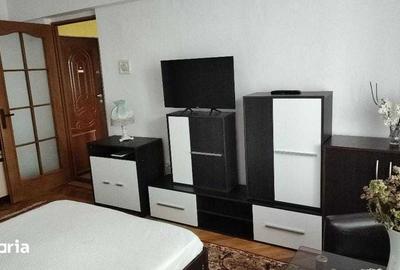 Apartament cu 2 camere decomandat în Central - 2