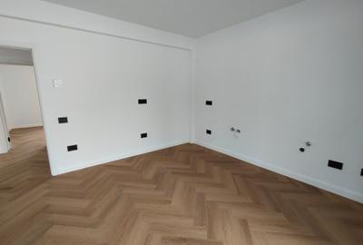 Casă individuală cu 5 camere cu Canalizare în Nord-Vest - 9