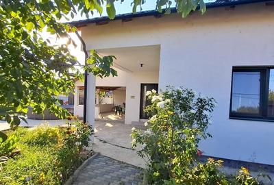 Casa de vanzare (2022) Campineanca, la 2 km de Foc?ani - 2
