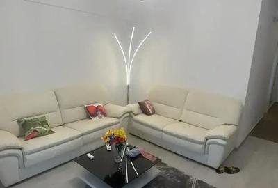 Apartament cu 2 camere decomandat în Apărătorii Patriei - 3