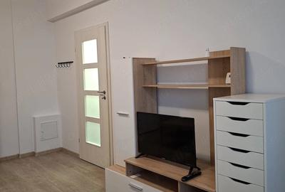 Garsonieră decomandată în Central - 1