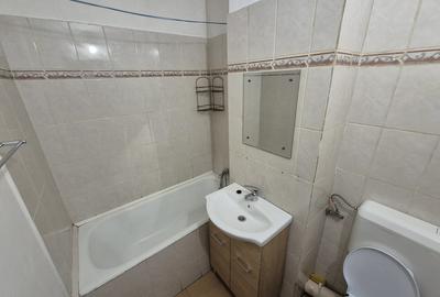 Timisoara 16, statie Sergent Moise, 38 mp, p/4 bl. IIMI, constr. 1982 - 7