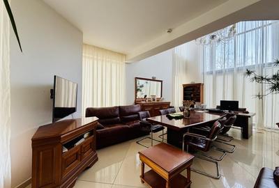 Casă individuală cu 8 camere cu Garaj în Roșu - 13