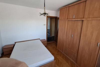 Apartament cu 3 camere decomandat în Soarelui - 1