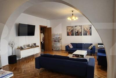 Casa  la Platoul Cornesti cu 12 camere cu Piscina Interioara - 7