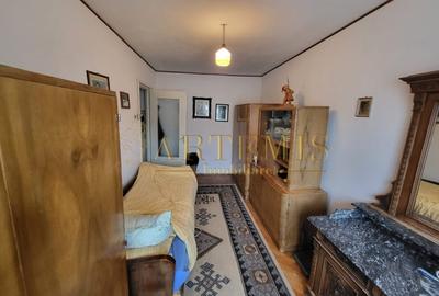 Apartament de 3 camere, decomandat, 60 mp., zona Independentei - 7