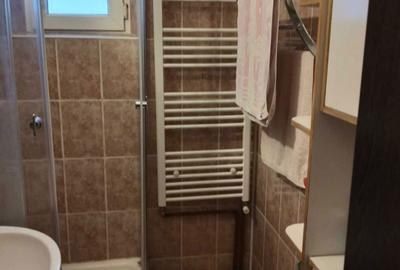 Apartament cu 3 camere decomandat în Central - 4