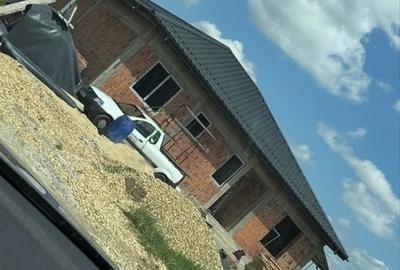 Casă cu 4 camere în Tărtășești