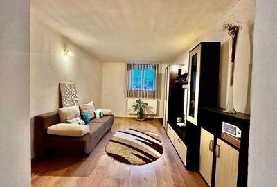 Casă cu 3 camere cu Teren 250 Mp în Central