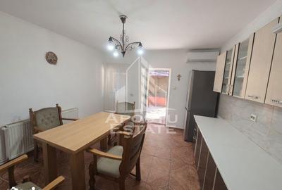 Casă cu 5 camere cu Teren 719 Mp în Periam