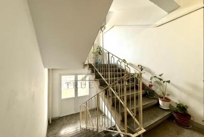 Apartament cu 3 camere semidecomandat în 1 Mai - 15