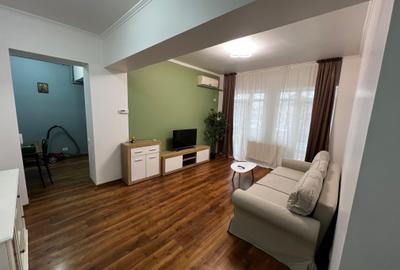 Apartament cu 2 camere, mobilat în Apărătorii Patriei