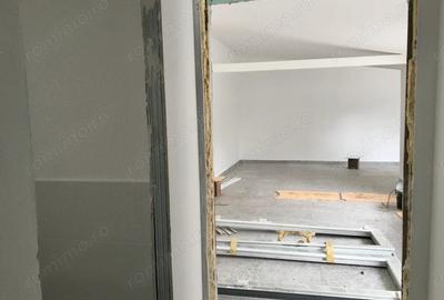 INCHIRIERE - spatiu comercial PIATA SUDULUI - parter, curte, parcare - 8