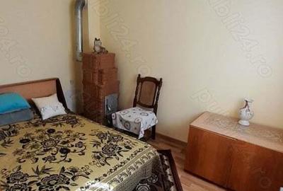 Bezdead doua case pe acela?i teren in centrul ora?ului Bezdead doua case pe acela?i teren in centrul ora?ului - 4