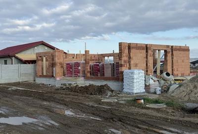 Casă cu 3 camere în Exterior Vest - 2