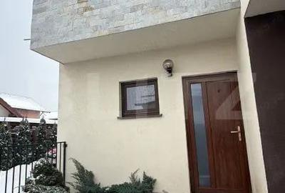 Casă cu Teren 350 Mp în Tărlungeni