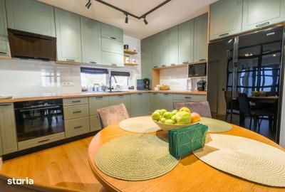 Casă cu 4 camere în Central - 1