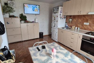 DIRECT PROPRIETAR - Apartament cu 2 camere de vanzare DIRECT PROPRIETAR - Apartament cu 2 camere de vanzare - 4